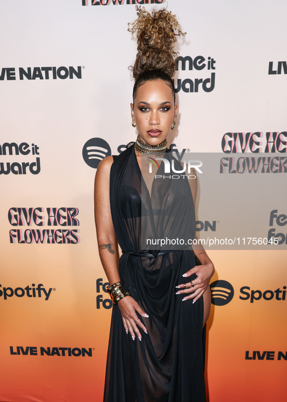 Amanda Reifer arrives at the 3rd Annual Femme It Forward 'Give Her FlowHERS' Awards Gala 2024 held at The Beverly Hilton Hotel on November 8...