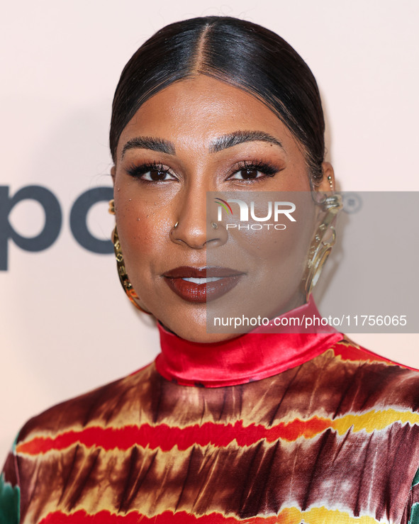 Melanie Fiona arrives at the 3rd Annual Femme It Forward 'Give Her FlowHERS' Awards Gala 2024 held at The Beverly Hilton Hotel on November 8...