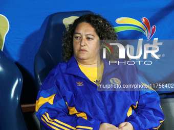 Milagros Martinez, technical director of Tigres Femenil, appears before the match corresponding to the quarterfinals, first leg of the Apert...