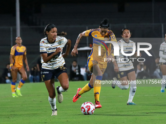 Aerial Chavarin, number 20 of Pumas Femenil, dribbles the ball during the quarterfinals, first leg match of the Apertura 2024 of the Liga BB...