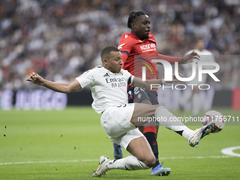 In Madrid, Spain, on November 9, Kylian Mbappe of Real Madrid attempts a shot during the La Liga 2024/25 match between Real Madrid and Osasu...