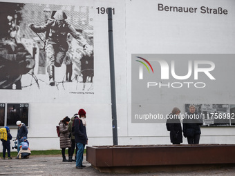 Bernauer Strasse mural during the commemoration ceremony marking the 35th anniversary of the fall of the Berlin Wall. Berlin, Germany on 9 N...