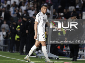 Kylian Mbappe of Real Madrid plays during the La Liga 2024/25 match between Real Madrid and Osasuna at Santiago Bernabeu Stadium in Madrid,...