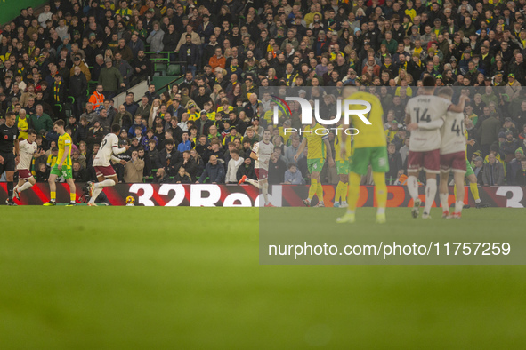 Anis Mehmeti of Bristol City celebrates scoring to make it 1-0 during the Sky Bet Championship match between Norwich City and Bristol City a...