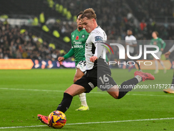 Liam Thompson of Derby County lines up a shot at goal during the Sky Bet Championship match between Derby County and Plymouth Argyle at Prid...