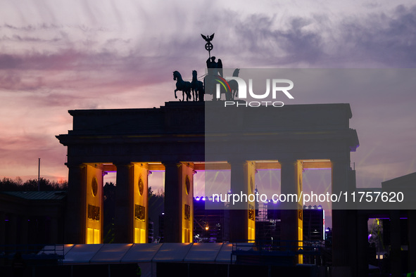 Sunset at the Brandenburg Gate during the 35th anniversary of the fall of the Berlin Wall. Berlin, Germany on 9 November, 2024. 