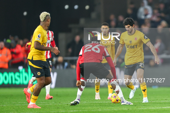 Goncalo Guedes of Wolves is on the ball during the Premier League match between Wolverhampton Wanderers and Southampton at Molineux in Wolve...