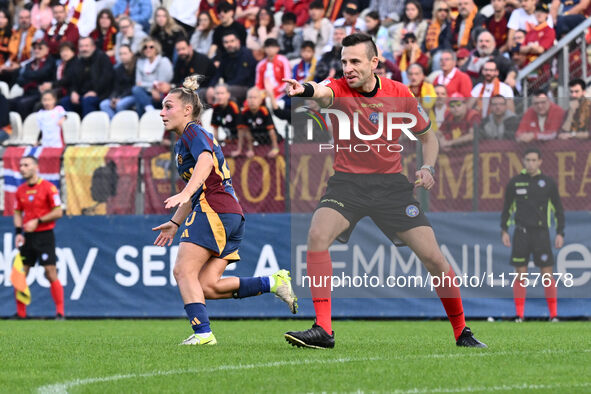 Referee Aleksandar Djurdjevic officiates during the 9th day of the Serie A Femminile eBay Championship between A.S. Roma and A.C.F. Fiorenti...