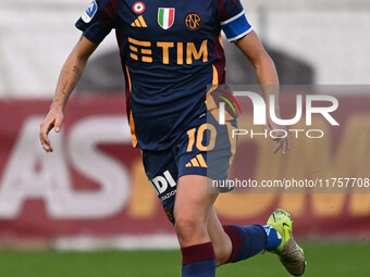 Manuela Giugliano of A.S. Roma Femminile participates in the 9th day of the Serie A Femminile eBay Championship between A.S. Roma and A.C.F....