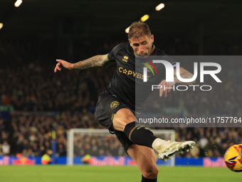 Steve Cook (QPR) crosses during the Sky Bet Championship match between Leeds United and Queens Park Rangers at Elland Road in Leeds, England...