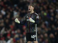 Coventry City goalkeeper Bradley Collins celebrates during the Sky Bet Championship match between Sunderland and Coventry City at the Stadiu...