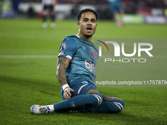 Justin Kluivert of Bournemouth celebrates his goal during the Premier League match between Brentford and Bournemouth at the Gtech Community...