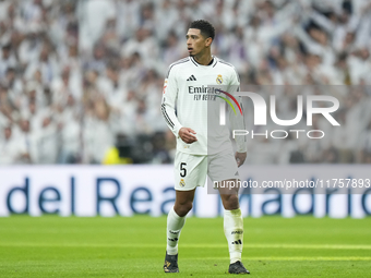 Jude Bellingham central midfield of Real Madrid and England during the La Liga match between Real Madrid CF and CA Osasuna at Estadio Santia...