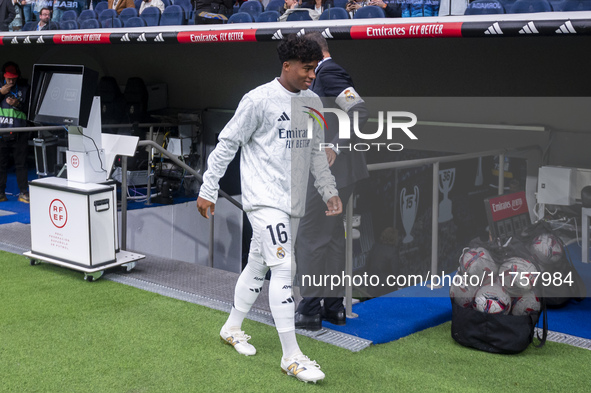 Endrick Felipe Moreira de Sousa of Real Madrid CF enters the field during the La Liga EA Sports 2024/25 football match between Real Madrid C...