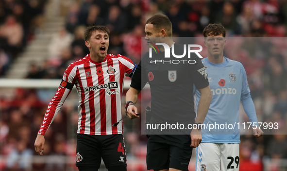 Sunderland's Dan Neil appeals to referee Leigh Doughty during the Sky Bet Championship match between Sunderland and Coventry City at the Sta...