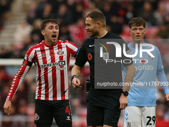 Sunderland's Dan Neil appeals to referee Leigh Doughty during the Sky Bet Championship match between Sunderland and Coventry City at the Sta...