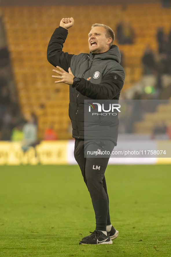 Bristol City Manager, Liam Manning, celebrates their win after the Sky Bet Championship match between Norwich City and Bristol City at Carro...