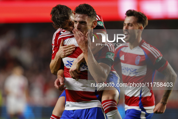 Lucas Boye of Granada CF scores the second goal of the game during the LaLiga Hypermotion match between Granada CF and CD Eldense at Nuevo L...