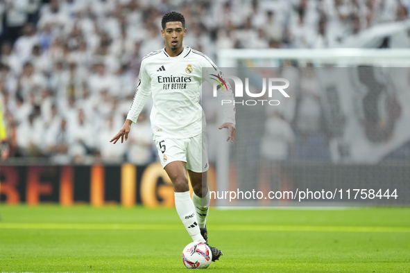 Jude Bellingham central midfield of Real Madrid and England during the La Liga match between Real Madrid CF and CA Osasuna at Estadio Santia...