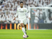 Jude Bellingham central midfield of Real Madrid and England during the La Liga match between Real Madrid CF and CA Osasuna at Estadio Santia...