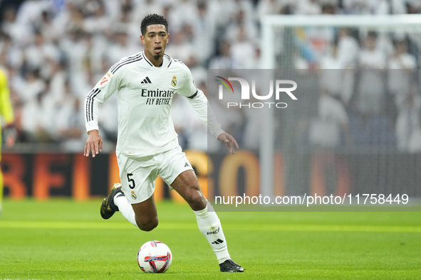 Jude Bellingham central midfield of Real Madrid and England during the La Liga match between Real Madrid CF and CA Osasuna at Estadio Santia...