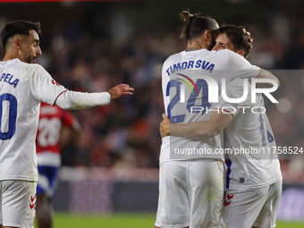 Ortuno of CD Eldense scores the second goal for his team during the LaLiga Hypermotion match between Granada CF and CD Eldense at Nuevo Los...