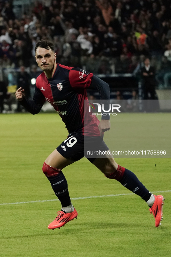 Nadir Zortea (#19 Cagliari Calcio) celebrates during the Serie A TIM match between Cagliari Calcio and AC Milan in Italy on November 9, 2024...