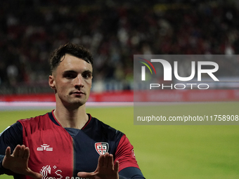 Nadir Zortea (#19 Cagliari Calcio) celebrates during the Serie A TIM match between Cagliari Calcio and AC Milan in Italy on November 9, 2024...