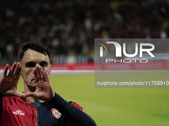 Nadir Zortea (#19 Cagliari Calcio) celebrates during the Serie A TIM match between Cagliari Calcio and AC Milan in Italy on November 9, 2024...