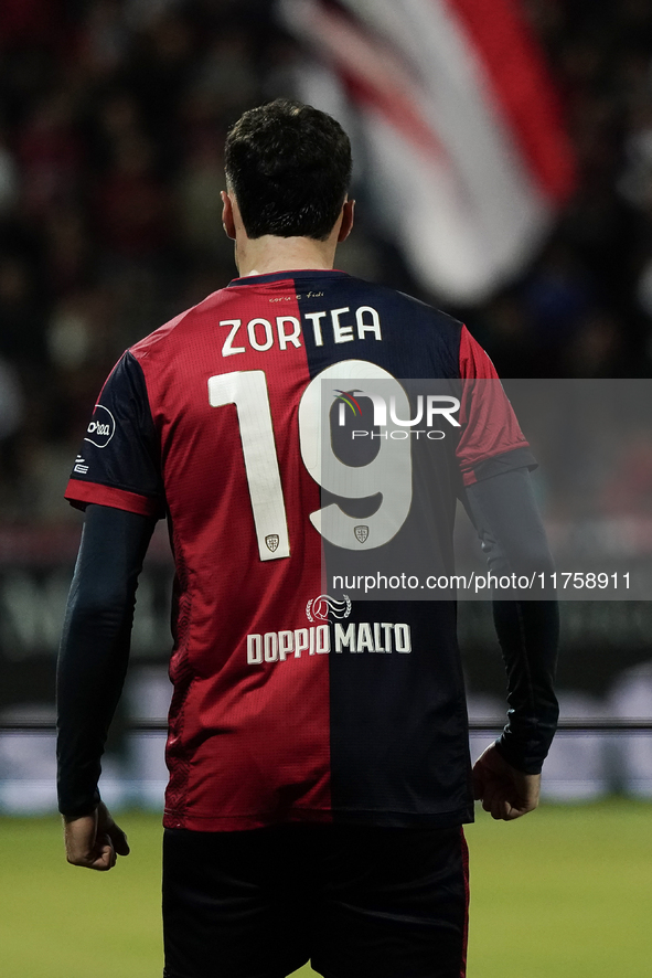 Nadir Zortea (#19 Cagliari Calcio) celebrates during the Serie A TIM match between Cagliari Calcio and AC Milan in Italy on November 9, 2024...