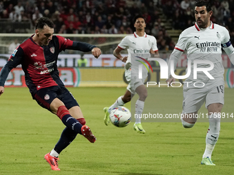 Nadir Zortea (#19 Cagliari Calcio) participates in the Serie A TIM match between Cagliari Calcio and AC Milan in Italy on November 9, 2024....