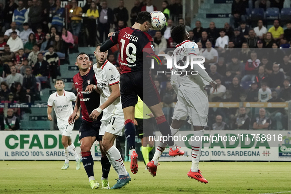 Nadir Zortea (#19 Cagliari Calcio) participates in the Serie A TIM match between Cagliari Calcio and AC Milan in Italy on November 9, 2024. 