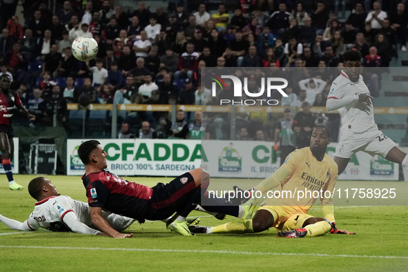 Roberto Piccoli (#91 Cagliari Calcio) participates in the Serie A TIM match between Cagliari Calcio and AC Milan in Italy on November 9, 202...