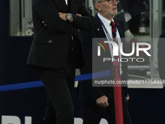 Paulo Fonseca coaches AC Milan during the Serie A TIM match between Cagliari Calcio and AC Milan in Italy on November 9, 2024. (