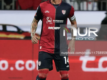 Alessandro Deiola (#14 Cagliari Calcio) participates in the Serie A TIM match between Cagliari Calcio and AC Milan in Italy on November 9, 2...