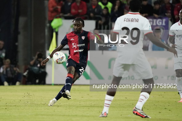 Antoine Makoumbou (#29 Cagliari Calcio) participates in the Serie A TIM match between Cagliari Calcio and AC Milan in Italy on November 9, 2...