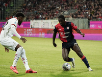 Zito Luvumbo (#77 Cagliari Calcio) participates in the Serie A TIM match between Cagliari Calcio and AC Milan in Italy on November 9, 2024....