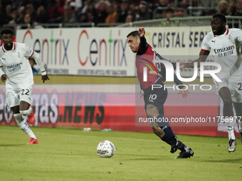 Nicolas Viola (#10 Cagliari Calcio) participates in the Serie A TIM match between Cagliari Calcio and AC Milan in Italy on November 9, 2024....