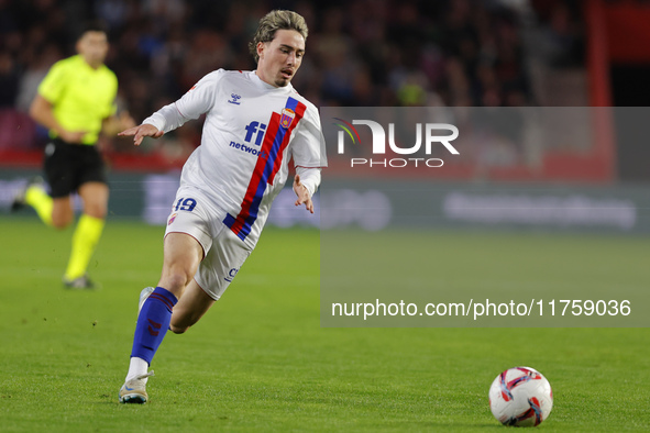 Jorquera of CD Eldense participates in the LaLiga Hypermotion match between Granada CF and CD Eldense at Nuevo Los Carmenes Stadium in Grana...