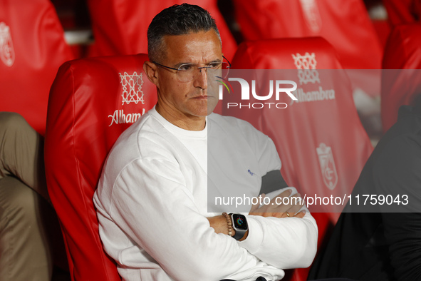 Dani Ponz, manager of CD Eldense, is present during the LaLiga Hypermotion match between Granada CF and CD Eldense at Nuevo Los Carmenes Sta...