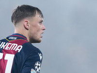 Sam Beukema of Bologna FC looks on during the UEFA Champions League 2024/25 League Phase MD4 match between Bologna FC and AS Monaco at Stadi...