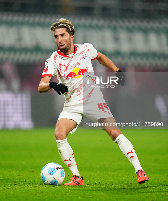 Kevin Kampl of Leipzig  controls the ball during the Bundesliga match between RB Leipzig and Borussia Mönchengladbach at Red Bull arena, Lei...