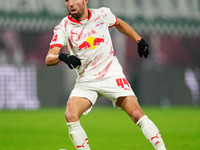 Kevin Kampl of Leipzig  controls the ball during the Bundesliga match between RB Leipzig and Borussia Mönchengladbach at Red Bull arena, Lei...