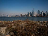 Smoke from New Jersey brush fires fills the sky in New York, U.S., on November 9, 2024. There are at least four active brush fires in New Je...