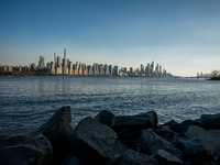 Smoke from New Jersey brush fires fills the sky in New York, U.S., on November 9, 2024. There are at least four active brush fires in New Je...