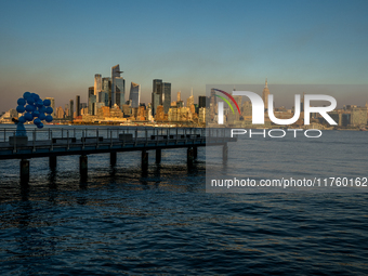 Smoke from New Jersey brush fires fills the sky in New York, U.S., on November 9, 2024. There are at least four active brush fires in New Je...