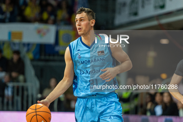 Players are in action during the Liga Endesa 2024-2025 match between Morabanc Andorra and UCAM Murcia at Poliesportiu d'Andorra in Andorra L...