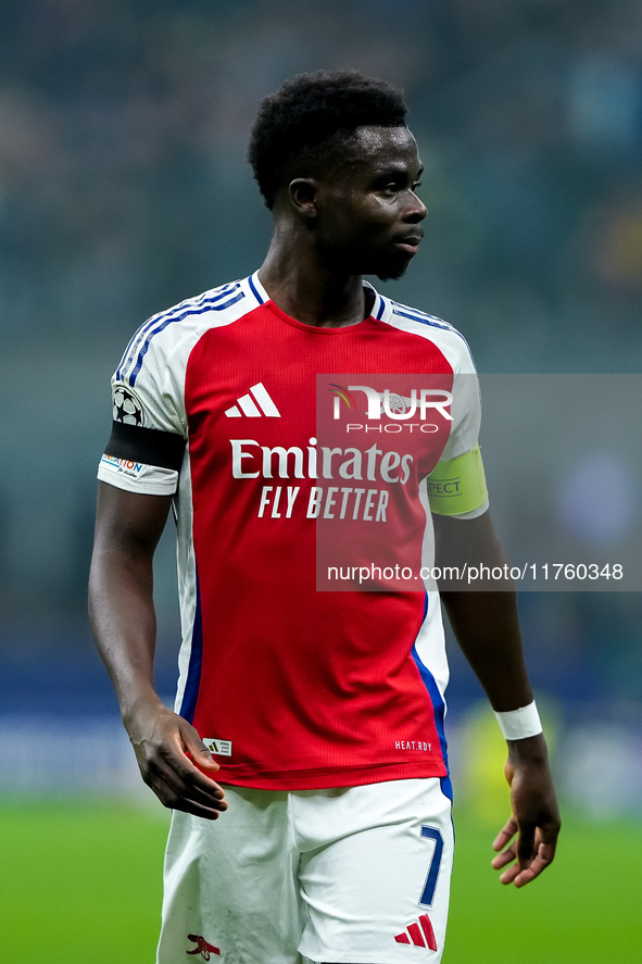 Bukayo Saka of Arsenal looks on during the UEFA Champions League 2024/25 League Phase MD4 match between FC Internazionale and Arsenal at Sta...