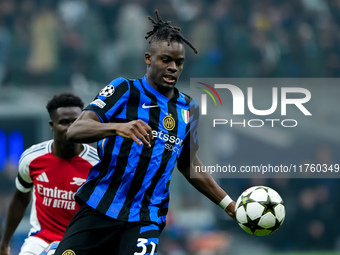 Yann Aurel Bisseck of FC Internazionale during the UEFA Champions League 2024/25 League Phase MD4 match between FC Internazionale and Arsena...