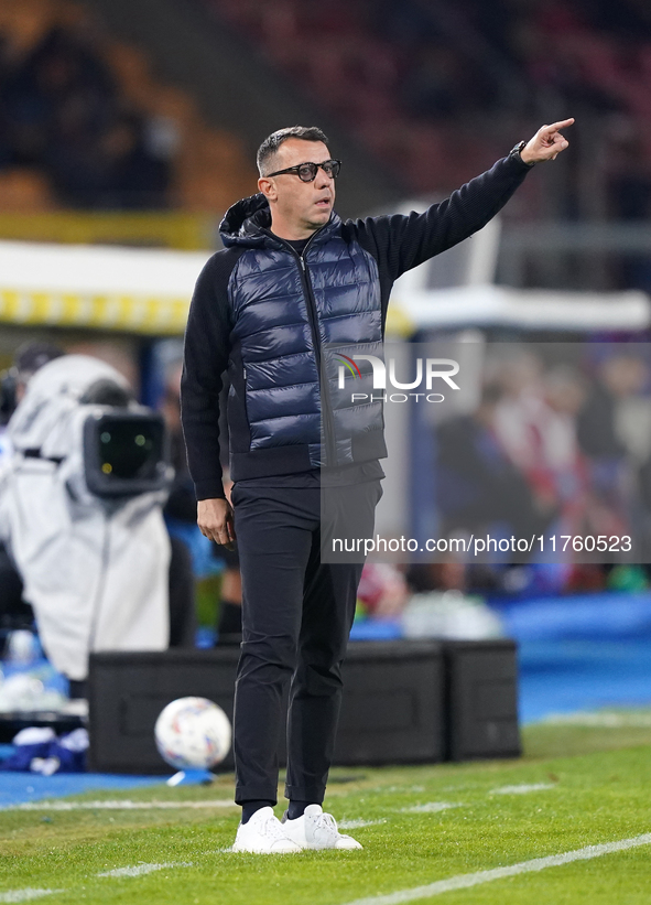 Roberto D'Aversa, head coach of Empoli FC, watches the Serie A match between US Lecce and Empoli in Lecce, Italy, on November 8, 2024. 